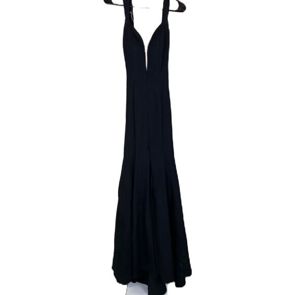 #702 SHERRI HILL Black Formal Open Back Gown